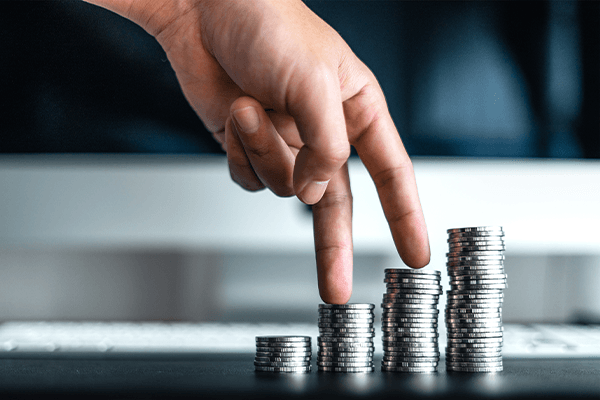 V. Pikora: Reálné mzdy zase rostou